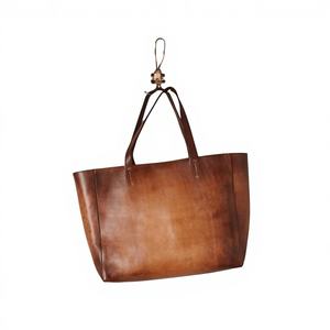 กระเป๋าถือหนังวัวแท้ทรงอินเดียแบบดั้งเดิม นุ่ม ทนทาน  กระเป๋าหนังทำมือสำหรับผู้หญิง  ขนาดใหญ่  สามารถสลักชื่อได้ - Product Image 6