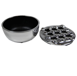 Cenicero Redondo Clásico de Metal sin Humo para Cigarros y Cigarrillos con Acabado Pulido para Uso en Escritorio - Regalo de Lavie Creations - Product Image 2