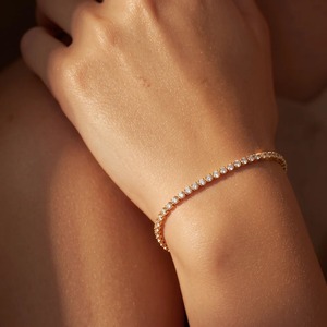 Bracelet tennis en or jaune 9 carats avec diamant de laboratoire taille ronde 4,09 carats pour femme, bijoux de luxe, vente en gros - Product Image 4