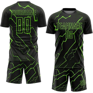 Ensemble d'uniformes de football personnalisables noir et vert, unisexe adulte, manches courtes, jersey sublimé anti-transpiration et short - Product Image 1