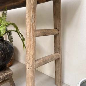 Mesa Consola Grande de Madera Antigua, Mesa de Entrada Rústica de Madera Reciclada con Detalle de Rama Natural, Muebles de Estilo Rústico - Product Image 4