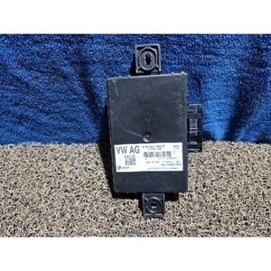 A6 ชุดควบคุมอิเล็กทรอนิกส์และโมดูลคอมพิวเตอร์มือสอง 4G8907468F - Product Image 1