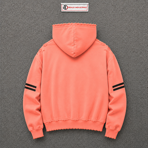 เสื้อฮู้ดดี้ผู้ชายทรงโอเวอร์ไซส์ ผ้าระบายอากาศดี สีพีช แต่งลายขาดๆ พร้อมกระเป๋าหน้าและแถบลายที่แขนเสื้อ สไตล์ลำลอง เหมาะสำหรับฤดูหนาว - Product Image 6