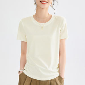 Camiseta Deportiva Personalizada para Mujer, Cuello Redondo, Corte Regular, Alta Calidad, Transpirable, Lisa, con Apliques y Botones, de Algodón Orgánico - Product Image 4