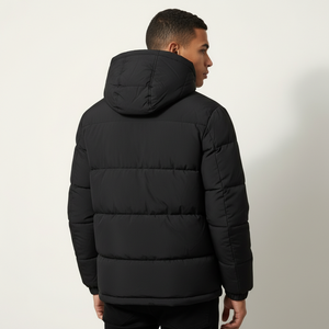 Veste matelassée pour homme avec logo personnalisé, veste à capuche d'hiver, veste rembourrée chaude, fabricant de vêtements streetwear OEM - Product Image 2