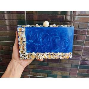 Bolso de Mano de Fiesta para Mujer, Hecho a Mano, de Resina y Cristal, Accesorio de Moda Premium - Product Image 6