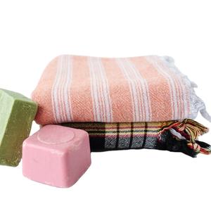 Venta caliente Nuevo estilo Toallas de playa Toalla de tejido teñido de hilo con borla El mejor exportador de diseño en India Toalla de playa Fouta - Product Image 1