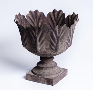 Soporte de Metal para Macetas de Estilo Vintage, para Uso en Interiores y Exteriores, Diseño Elegante y Ecológico - Product Image 5