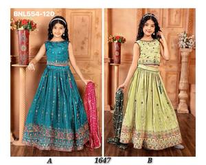Conjunto de Lehenga Choli y Dupatta para Niños, con Tela Chinon de Primera Calidad, Bordado con Hilos de Colores y Lentejuelas, Ideal para Festivales, Proveedor Indio - Product Image 2