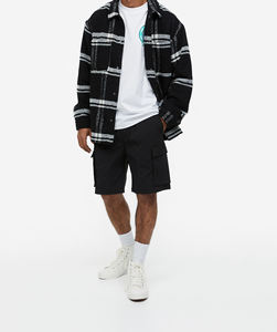 กางเกงขาสั้นคาร์โก้เอวยางยืดลำลองสำหรับผู้ชาย สไตล์ยีนส์ไนลอนแบบสั่งทำพิเศษ - Product Image 1