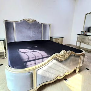 Cadre de lit king size en bois massif, sculpté à la main, de qualité supérieure, luxueux et fait main, avec pied de lit, meubles de chambre en bois. - Product Image 1
