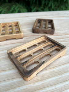 Porte-savon en bois classique fait à la main, respectueux de l'environnement, pour la salle de bain |   Porte-savon en bambou naturel massif avec rainures de drainage hautes - Product Image 3