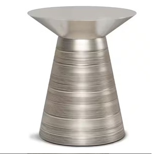 Tabouret sur pied en étain brossé de qualité supérieure, table à boissons moderne pour salon - Product Image 5