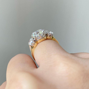 Anillo de compromiso de oro amarillo con dos piedras de circonita cúbica blanca talla baguette, anillo de aniversario para ella, anillo solitario Toi Et Moi de oro macizo de 10K - Product Image 4