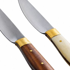 Couteaux de cuisine double usage, lames argentées avec manches en bois brun et en ivoire, embouts dorés, poignées rivetées pour la préparation des aliments - Product Image 6