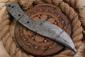 Couteau de camping artisanal en acier Damas, personnalisable OEM/ODM, lame pleine longueur, 58 HRC, ultra-affûté - Product Image 3