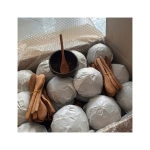 Bol en Coque de Noix de Coco de Qualité Supérieure, Vaisselle Écologique pour Servir des Salades et Présenter des Desserts, Matériel Sûr pour les Acheteurs Internationaux - Product Image 5