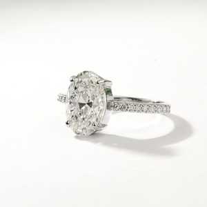 Lab Grown Diamond Oval Cut 2-4 Carat VS1 IGI Certified Simple Solitaire Diamond <b>Ring</b> 18k Solid Gold Platinum Engagement <b>Ring</b> - Product Image 5