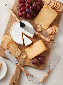 Cuchillo para Queso y Mantequilla de Acero Inoxidable con Diseño de Anillo de Ratán, Perfecto para Utensilios de Cocina, Comedor y Cubertería para Bodas - Product Image 5