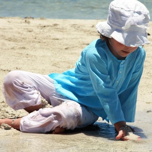 Turquoise Summer Wear Short Kaftan Crafted By 100% Soft Cotton Featuring With Beautiful Embroidery Long Sleeves & Front Buttons - Product Image 3