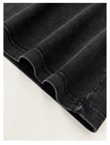 T-shirt formel pour homme en coton 100% de haute qualité, lavage à l'acide, avec logo personnalisé imprimé DTG, respirant et à séchage rapide, tissu épais - Product Image 4