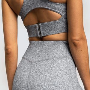 ชุดออกกำลังกายผู้หญิงคุณภาพสูง เสื้อชั้นในกีฬาแบบเว้าหลัง กางเกงโยคะเอวสูงเนื้อนุ่ม ชุดฟิตเนส บราออกกำลังกาย กางเกงเลกกิ้ง - Product Image 4