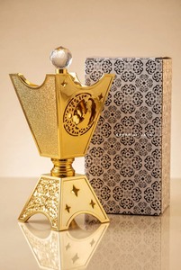 Quemador de Incienso de Latón Dorado con Tapa de Cristal y Patrón de Estrellas, Difusor de Aromaterapia para Uso en Interiores - Product Image 5