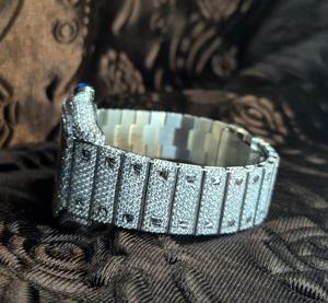 Montre squelette de luxe Baguette en quartz Moissanite de laboratoire taille brillant, style Hip Hop, avec bracelet en cuir et verre saphir, montre britannique pour homme, vente en gros - Product Image 1