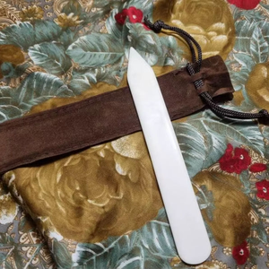 Plegador de Hueso de Búfalo Moderno con un Extremo Puntiagudo, Excelente para Cortar Papel, Plegador de Hueso de Buey - Product Image 6