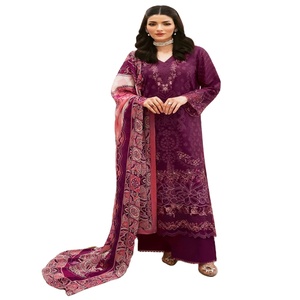 Salwar Kameez élégant pour femmes ANDAAZ-9 Vol RAMSHA en coton pur avec broderie lourde, longueur au sol, design indien-pakistanaise - Product Image 1