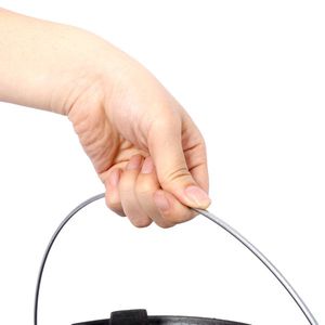 Olla hondora de hierro fundido precurado con tapa tipo sartén para cocinar al aire libre, en chimenea, barbacoa y hornear junto a la fogata. - Product Image 3