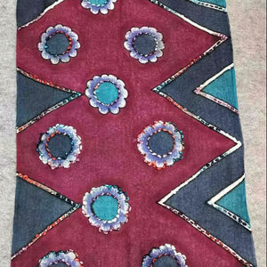 Elegante y Suave Estola para Mujer, Chal Estiloso, Perfecto para la Moda de Invierno, Ropa Casual y Conjuntos de Fiesta - Product Image 1