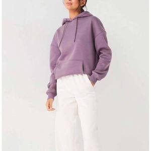 Customized Women Sweatshirt Modern Pullover Crop Hoodie For Fitness And Streetwear Active <b>Tops</b> For Women Polo Sweatshirt - Product Image 2
