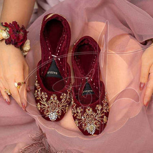 Calzado Khussa de Alta Calidad para Mujer, Color Personalizado, Hecho a Medida, Antideslizante, Parte Superior de Terciopelo Estampado, Suela Antideslizante, Venta al Por Mayor - Product Image 4