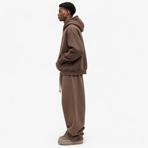 Survêtements pour hommes avec logo personnalisé en relief, conception OEM / Service OEM de conception de survêtements pour hommes avec impression en relief - Product Image 1