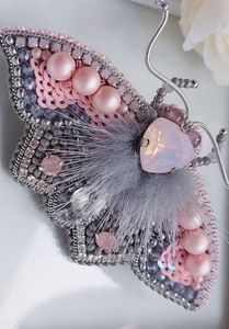 Broche Bordado a Mano con Cuentas, Elegante Pin de Solapa para Blazers, Cárdigans y Chales - Product Image 2