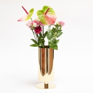 Modern Luxury Metal Flower <b>Vase</b> For Elegant Living Spaces And Decorative Gifting Collection Purposes - Product Image 2