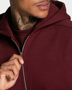 ชุดวอร์มผู้ชายแบบสองชิ้น ดีไซน์ล่าสุด OEM ผลิตตามสั่ง สีเบอร์กันดี แจ็คเก็ตซิปและกางเกงพร้อมแถบตกแต่ง ระบายอากาศได้ดี ชุดกีฬาผู้ชาย - Product Image 2