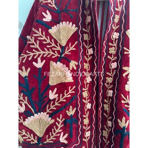 <b>Women's</b> Maroon <b>Velvet</b> Jacket Mandarin Collar Floral Embroidered <b>Coat</b> Zipper Winter Top - Product Image 5