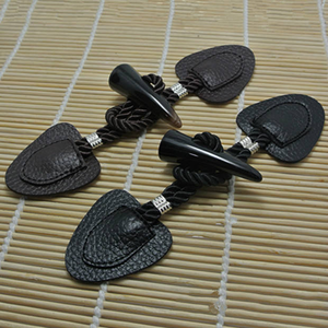 Broches para Chaquetas con Parche de Cuero, Botones de Hebilla y Botones de Cuerno para Decoración de Abrigos - Product Image 3