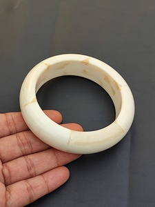 กำไลข้อมือกระดูกธรรมชาติ เป็นมิตรกับสิ่งแวดล้อม ผู้จำหน่ายเครื่องประดับแฟชั่นสำหรับผู้หญิง - Product Image 6