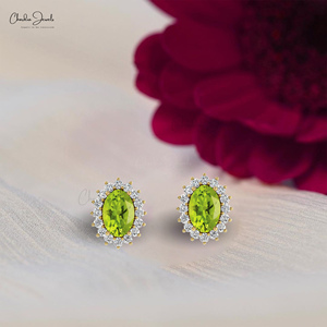 Boucles d'oreilles clous en or massif 14 carats avec péridot naturel et halo de diamants 6x4 mm, pierre de naissance d'août, fournisseur de bijoux de mariage - Product Image 1