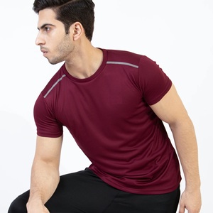 T-shirt décontracté pour homme en coton 100% tricoté, col rond, manches courtes, couleur marron uni, séchage rapide, respirant, coupe classique, avec logo sur le devant - Product Image 6