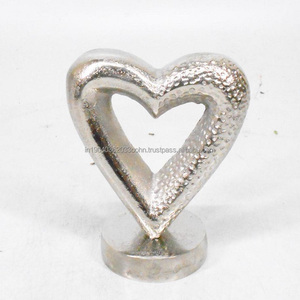 Nouveau design personnalisé ornements en métal sculpture cadeau de table avec base en métal pour les cadeaux et la décoration de la maison fournitures de fête - Product Image 4