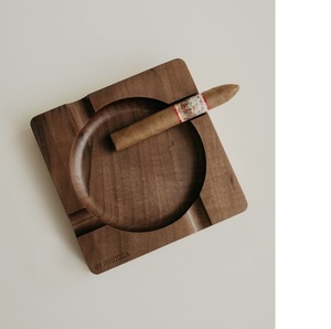 Round Wooden Ashtray with Cigar Holder Minimalist Design for Home Desktop Use Solid Wood Crafted <b>Smoking</b> Accessory - Product Image 3