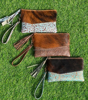 Dompet tangan kulit sapi ukir, dompet kantong kulit sapi, patch Barat rambut pada kulit bulu