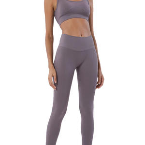 Fabricant de vêtements de haute qualité, vêtements de yoga personnalisés avec logo, ensembles de yoga sans couture grande taille, vêtements de fitness pour femmes, ensembles de yoga 2 pièces - Product Image 3