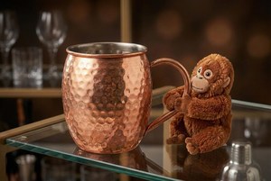Taza Moscow Mule de Cobre Martillado Hecha a Mano, Taza de Cerveza de Cobre Puro, Copa de Cóctel Grabada Personalizada, Regalo para Padrinos de Boda, Regalo de Aniversario - Product Image 6