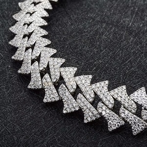 Collier de luxe pour homme en argent 925 avec diamants de laboratoire, chaîne à maillons chevron, style audacieux, bijoux de mode pour homme, nouveau style - Product Image 3