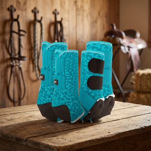 Bota de Protección para Caballos con Estampado de Leopardo TOUGH TACK, Estilo Lujoso de Neopreno con Estampado de Leopardo para Protección de Patas - Product Image 3